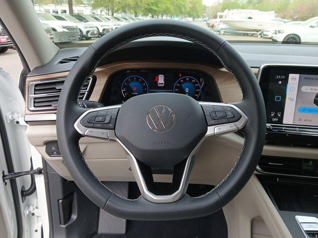 new 2025 Volkswagen Atlas car, priced at $38,993