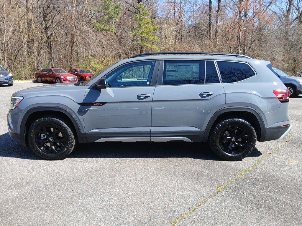 new 2025 Volkswagen Atlas car, priced at $45,771