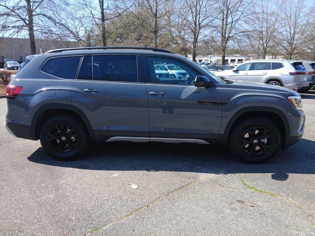 new 2025 Volkswagen Atlas car, priced at $45,771