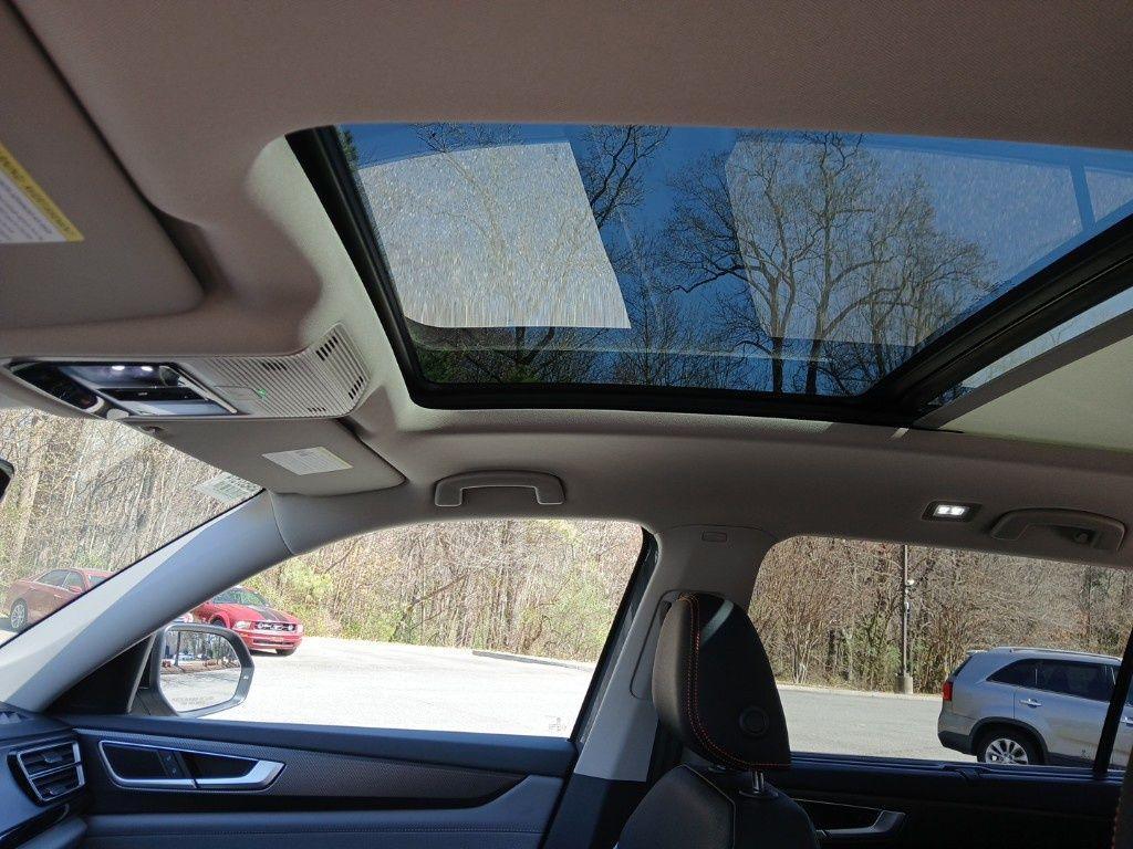 new 2025 Volkswagen Atlas car, priced at $45,771