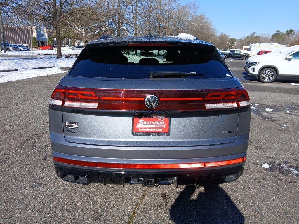 new 2025 Volkswagen Atlas Cross Sport car, priced at $48,237