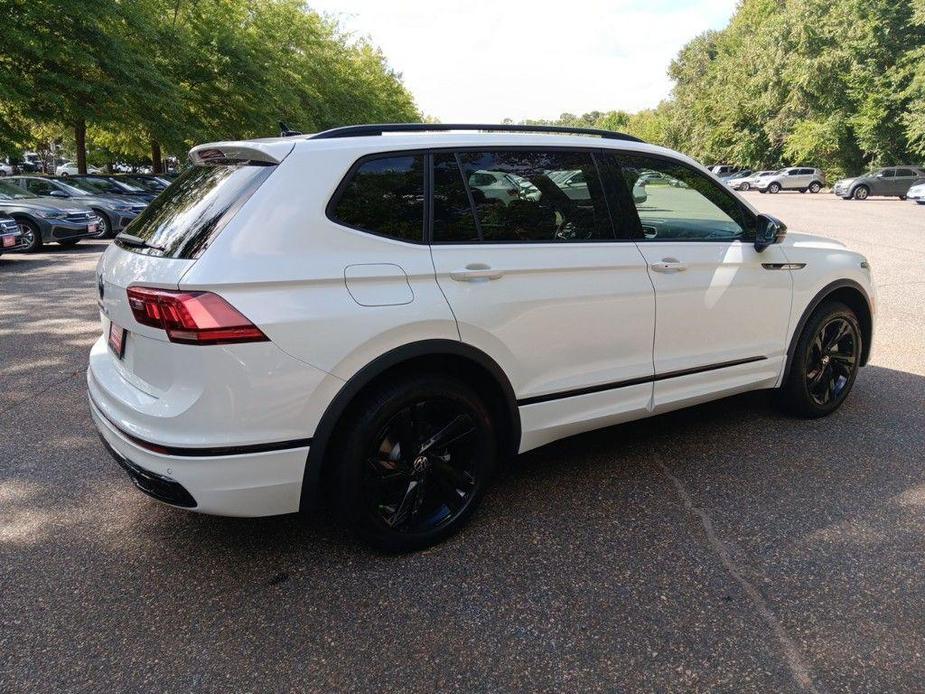 new 2024 Volkswagen Tiguan car, priced at $33,473