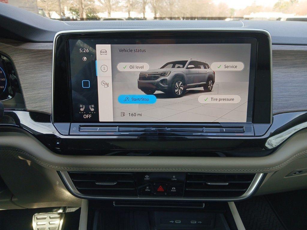 new 2025 Volkswagen Atlas car, priced at $54,651