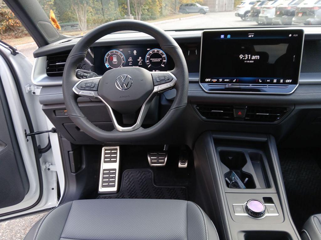 new 2026 Volkswagen Tiguan car, priced at $38,425