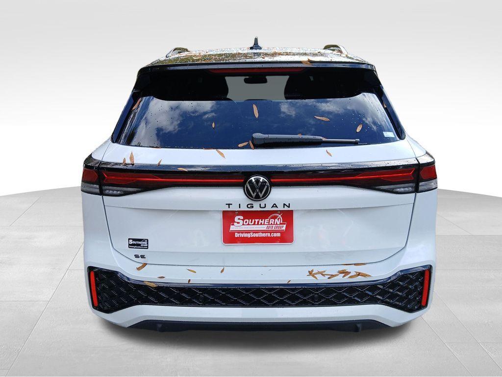 new 2026 Volkswagen Tiguan car, priced at $38,425