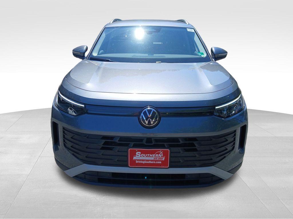 new 2025 Volkswagen Tiguan car, priced at $31,334
