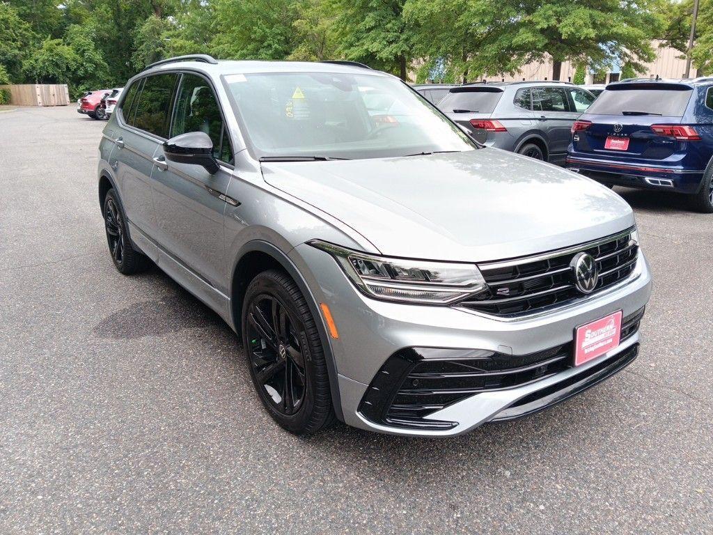 new 2024 Volkswagen Tiguan car, priced at $34,504