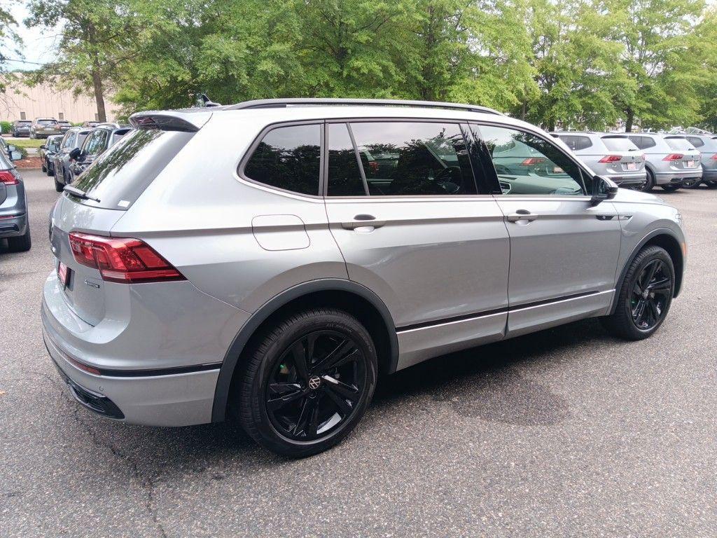 new 2024 Volkswagen Tiguan car, priced at $34,504