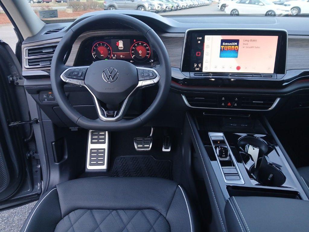 new 2025 Volkswagen Atlas car, priced at $54,846