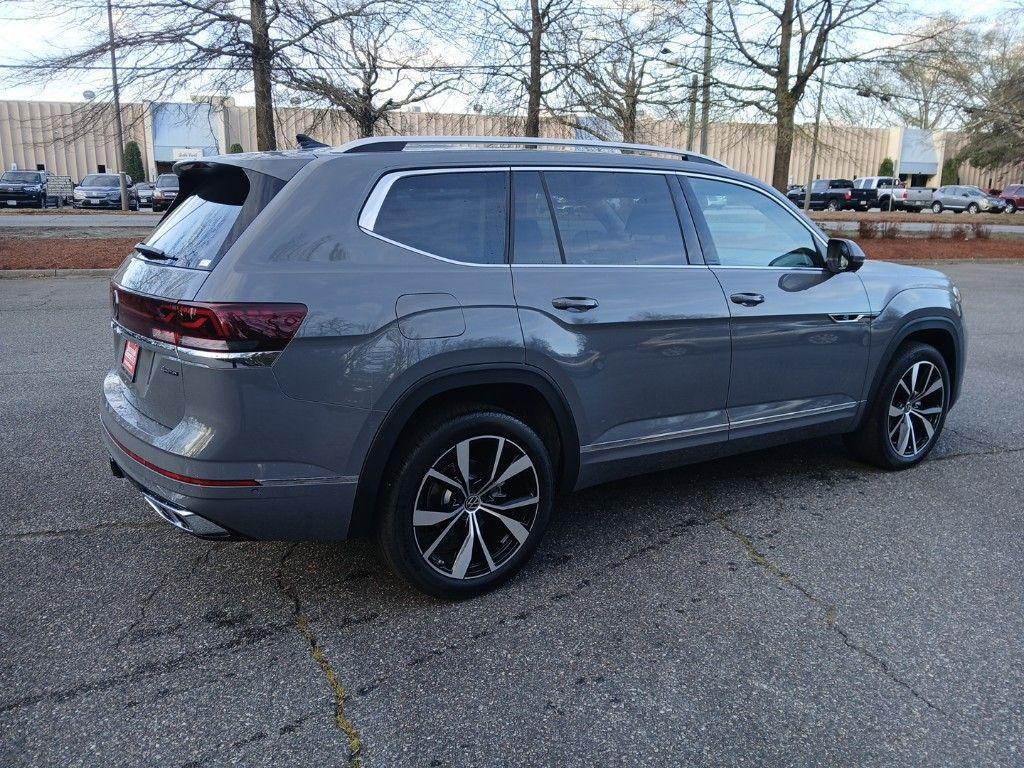 new 2025 Volkswagen Atlas car, priced at $54,846