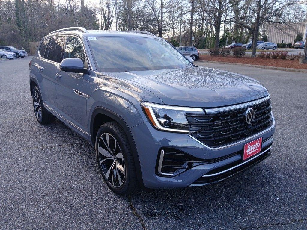 new 2025 Volkswagen Atlas car, priced at $54,846