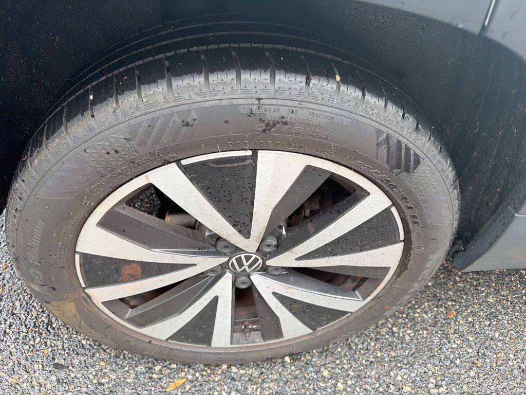 used 2022 Volkswagen Taos car, priced at $19,405