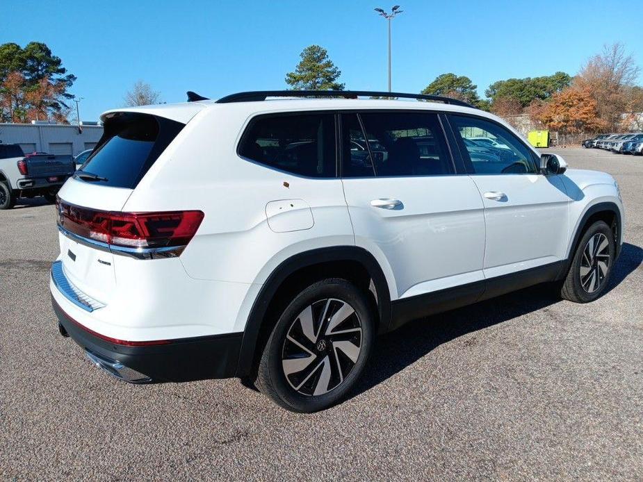 new 2025 Volkswagen Atlas car, priced at $45,750