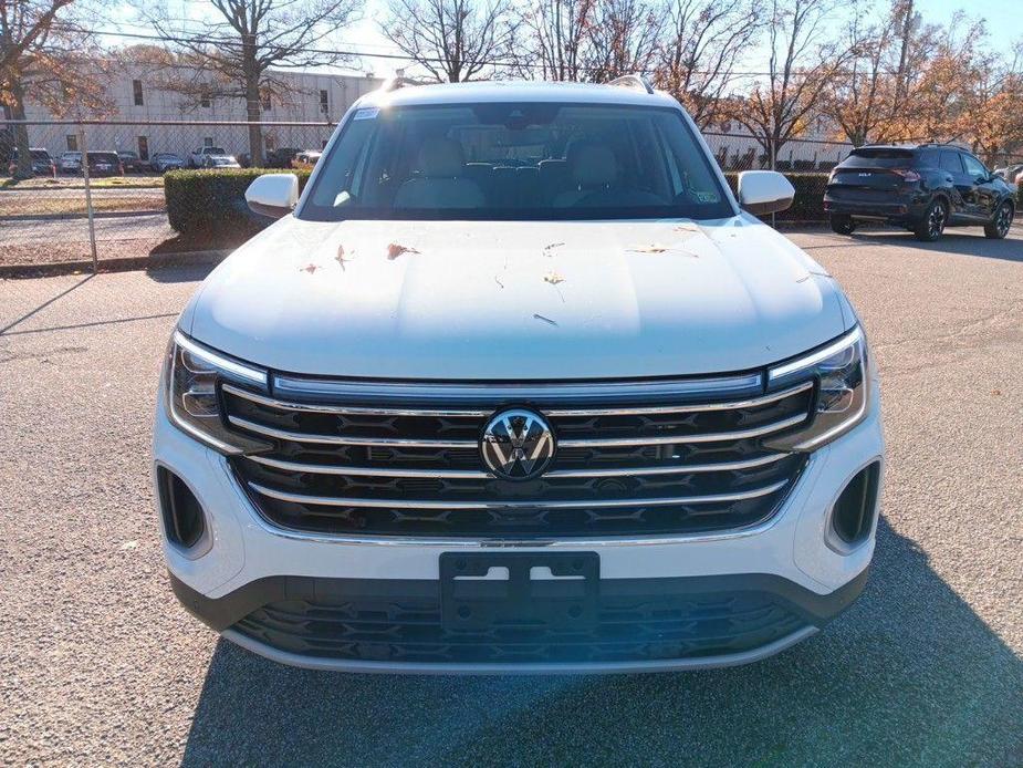 new 2025 Volkswagen Atlas car, priced at $45,750