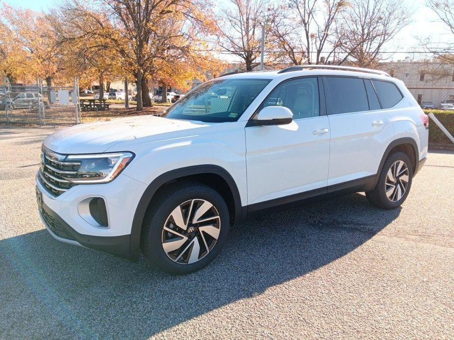 new 2025 Volkswagen Atlas car, priced at $45,750