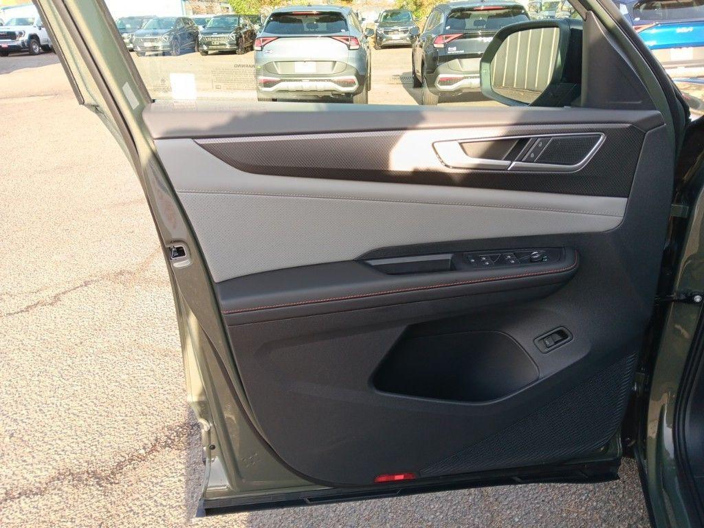 used 2025 Volkswagen Atlas car, priced at $44,550