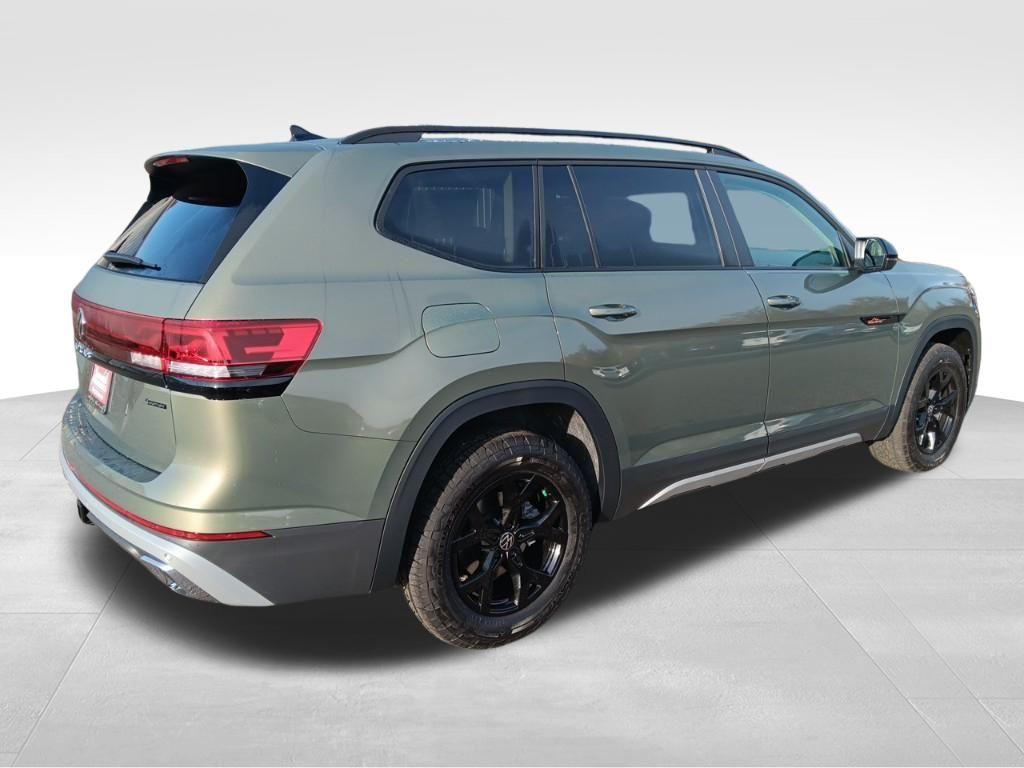 used 2025 Volkswagen Atlas car, priced at $44,550