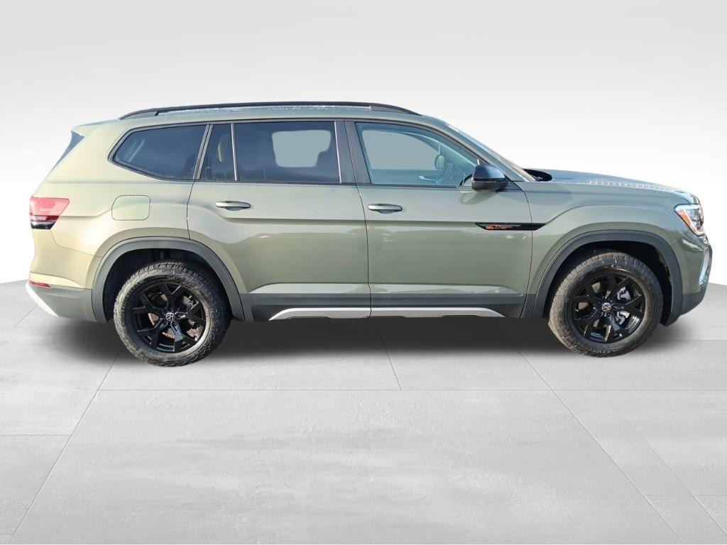 used 2025 Volkswagen Atlas car, priced at $44,550