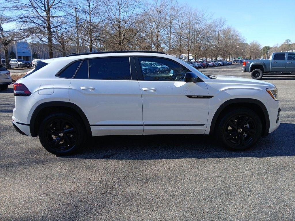 new 2025 Volkswagen Atlas Cross Sport car, priced at $48,674