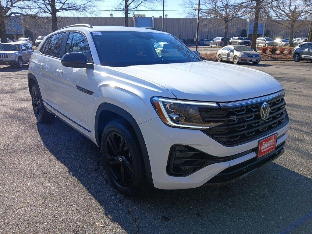 new 2025 Volkswagen Atlas Cross Sport car, priced at $48,674