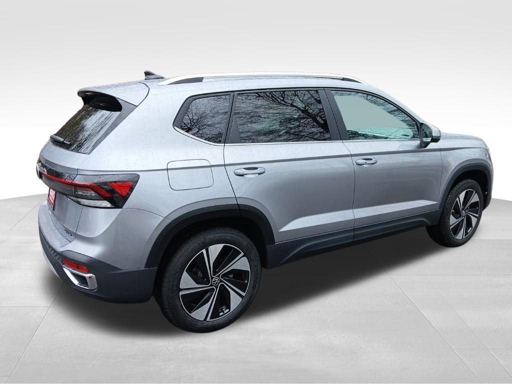 new 2025 Volkswagen Taos car, priced at $31,142