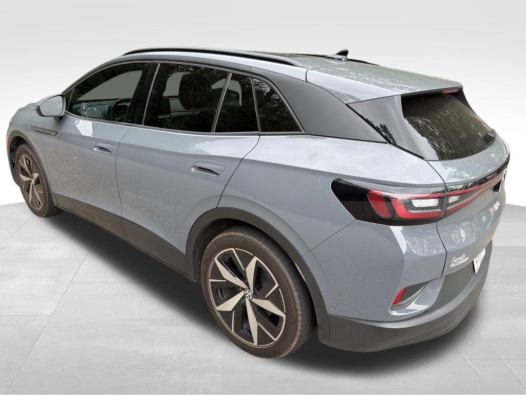 used 2023 Volkswagen ID.4 car, priced at $22,955