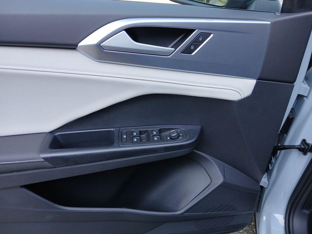 new 2025 Volkswagen Taos car, priced at $27,760