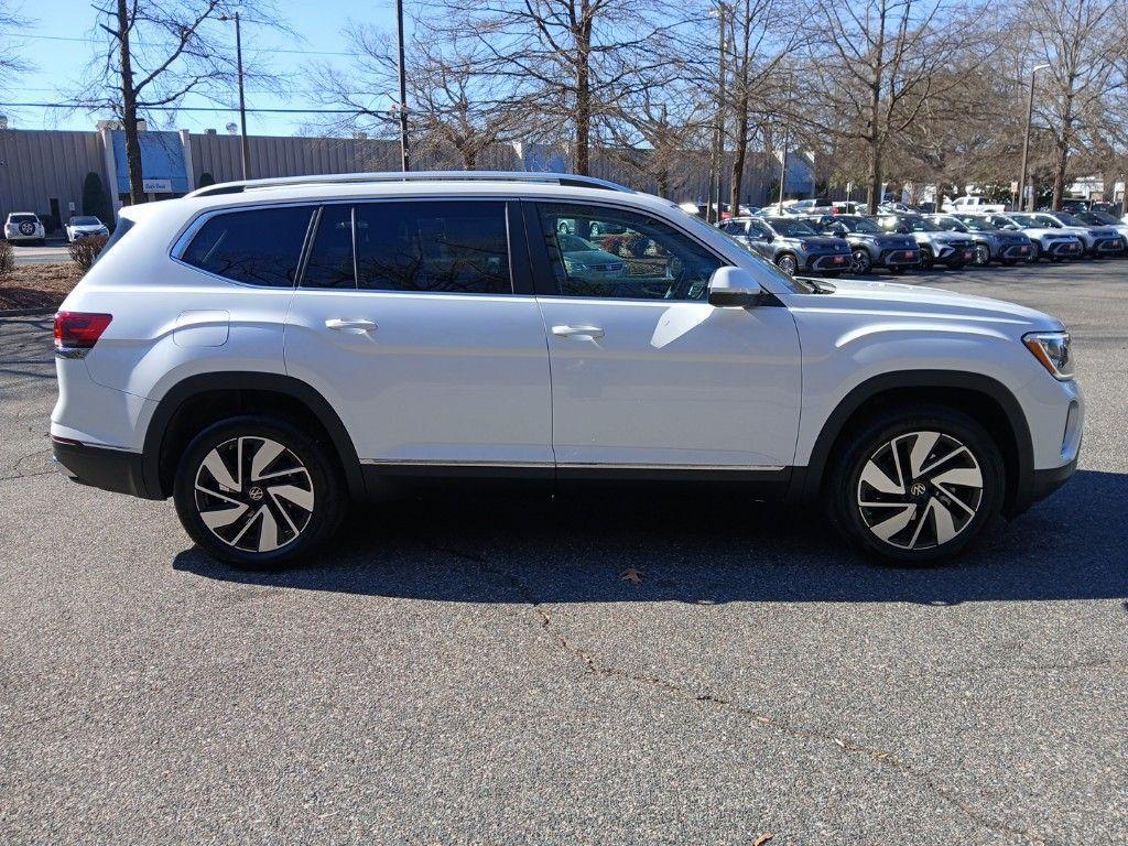 new 2025 Volkswagen Atlas car, priced at $47,298