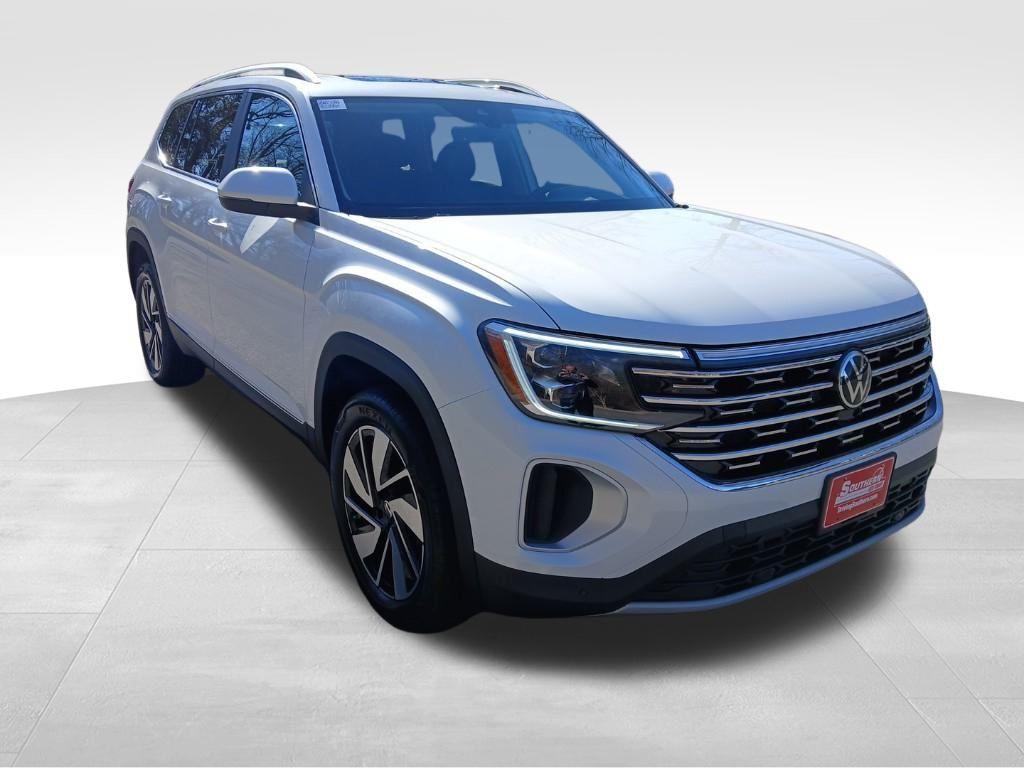 new 2025 Volkswagen Atlas car, priced at $47,298