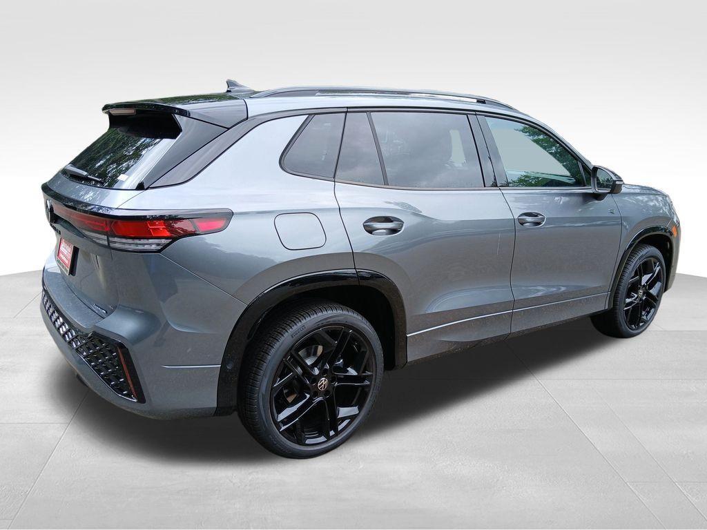 new 2025 Volkswagen Tiguan car, priced at $37,372