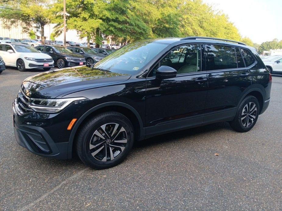 new 2024 Volkswagen Tiguan car, priced at $28,892