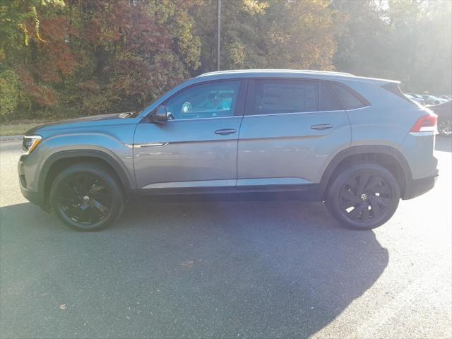 new 2024 Volkswagen Atlas Cross Sport car, priced at $40,540