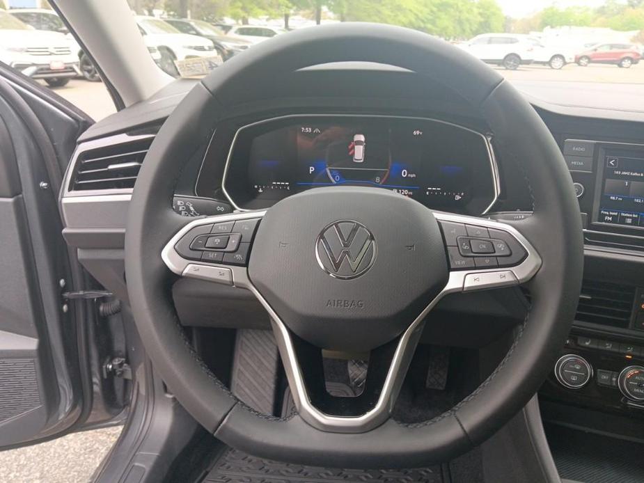 new 2024 Volkswagen Jetta car, priced at $25,660