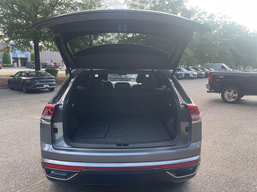 used 2023 Volkswagen Atlas Cross Sport car, priced at $28,305