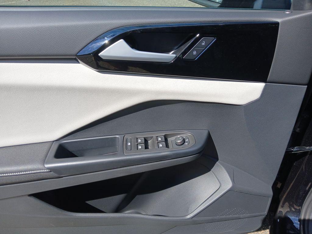new 2025 Volkswagen Taos car, priced at $26,153
