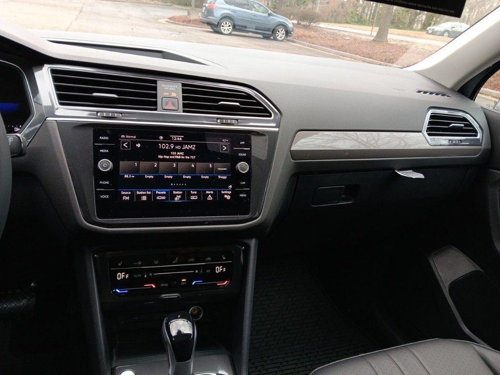 new 2024 Volkswagen Tiguan car, priced at $33,156