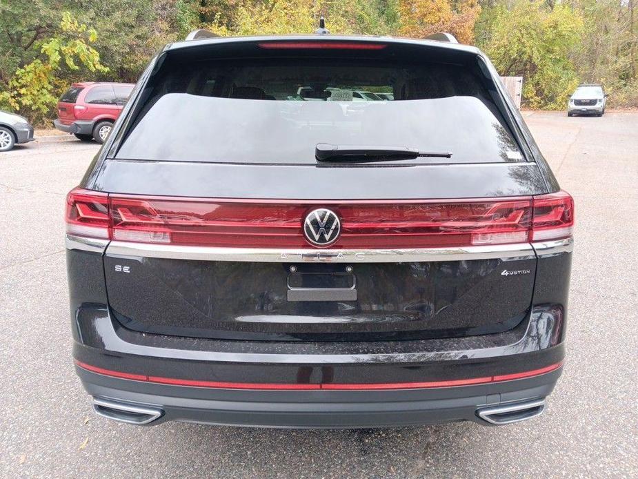 new 2025 Volkswagen Atlas car, priced at $40,052