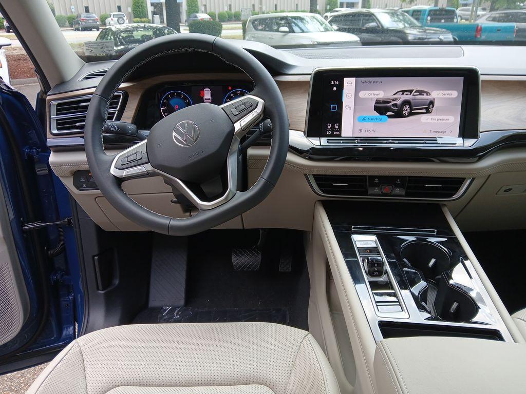 new 2025 Volkswagen Atlas car, priced at $43,507