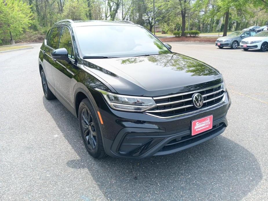 new 2024 Volkswagen Tiguan car, priced at $32,551