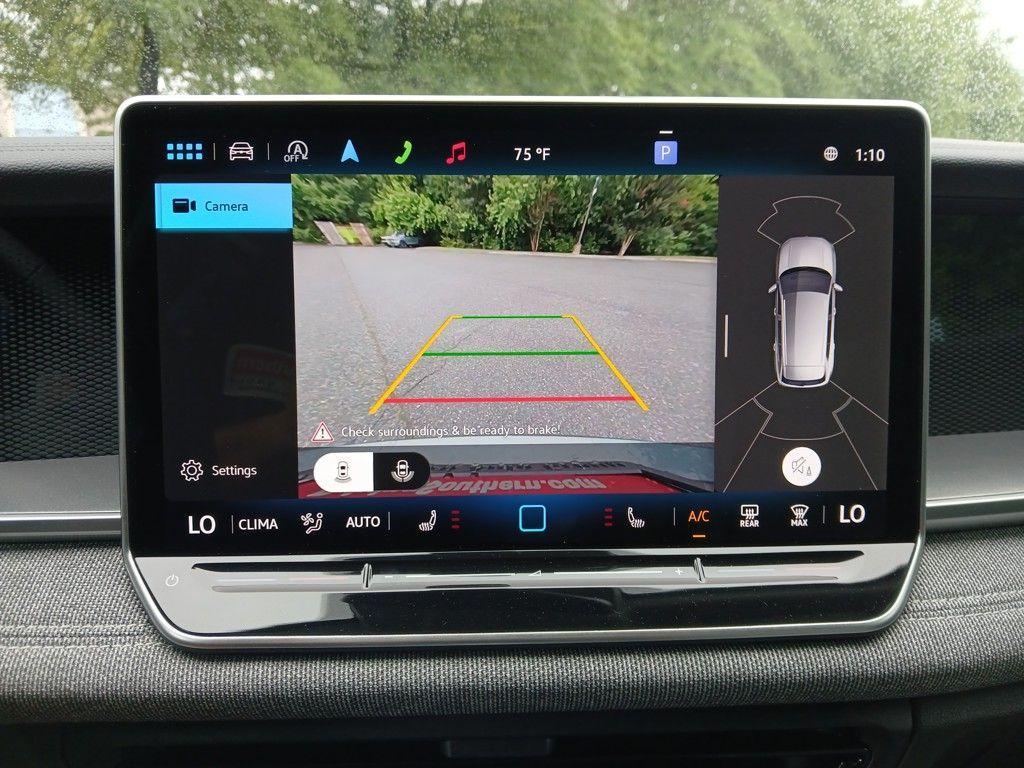 new 2025 Volkswagen Tiguan car, priced at $29,925