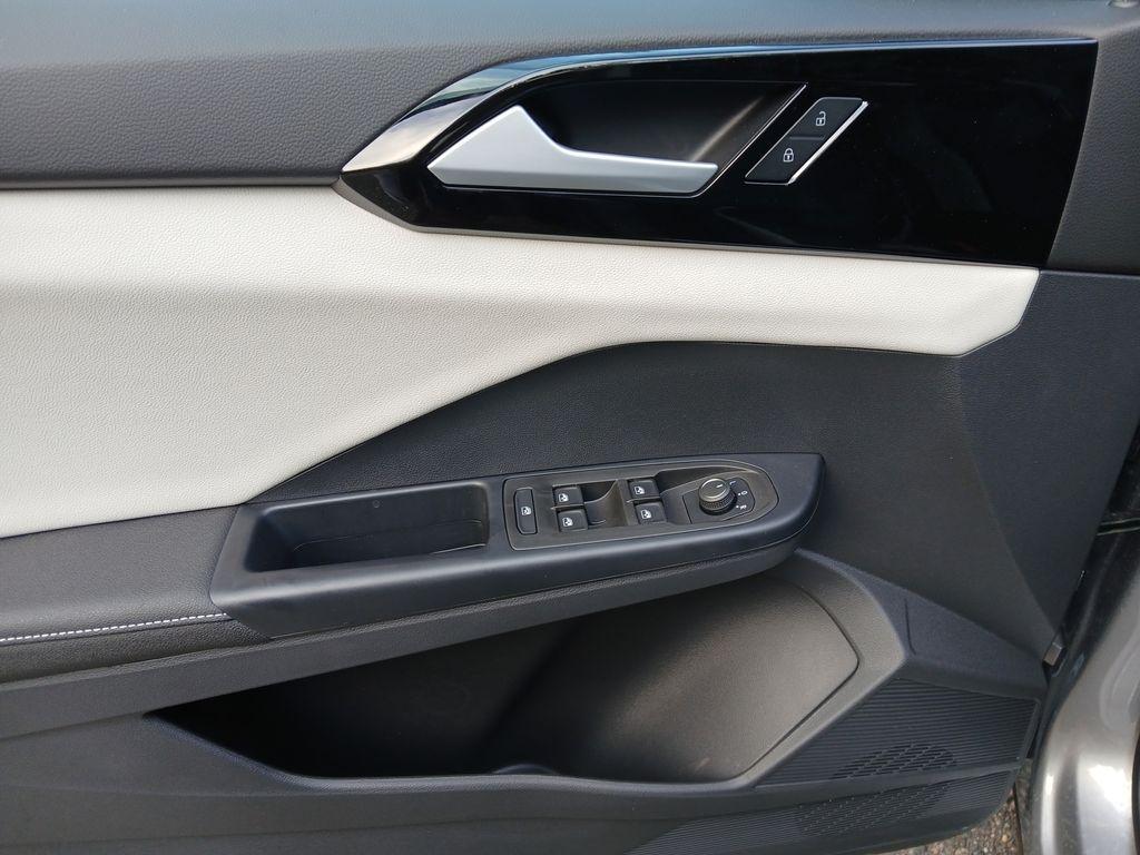 new 2025 Volkswagen Taos car, priced at $26,159