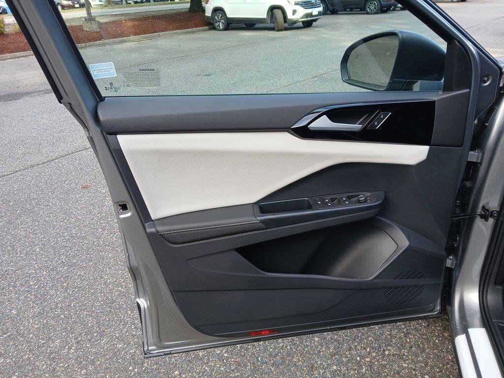 new 2025 Volkswagen Taos car, priced at $26,159