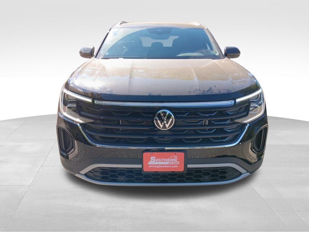 new 2025 Volkswagen Atlas Cross Sport car, priced at $45,350