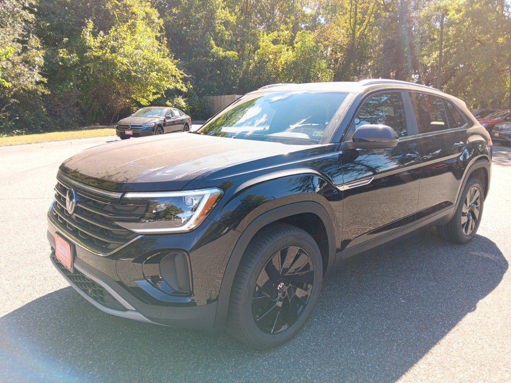 new 2025 Volkswagen Atlas Cross Sport car, priced at $46,141