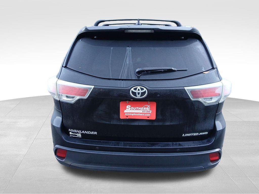 used 2015 Toyota Highlander car, priced at $20,221