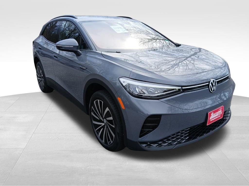 new 2025 Volkswagen ID.4 car, priced at $46,076