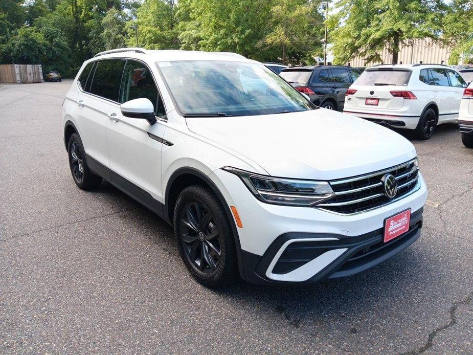 new 2024 Volkswagen Tiguan car, priced at $30,401