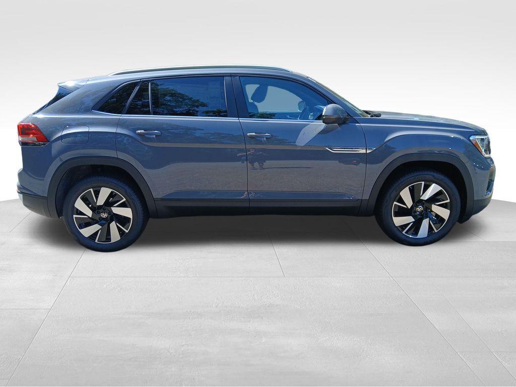new 2026 Volkswagen Atlas Cross Sport car, priced at $47,537