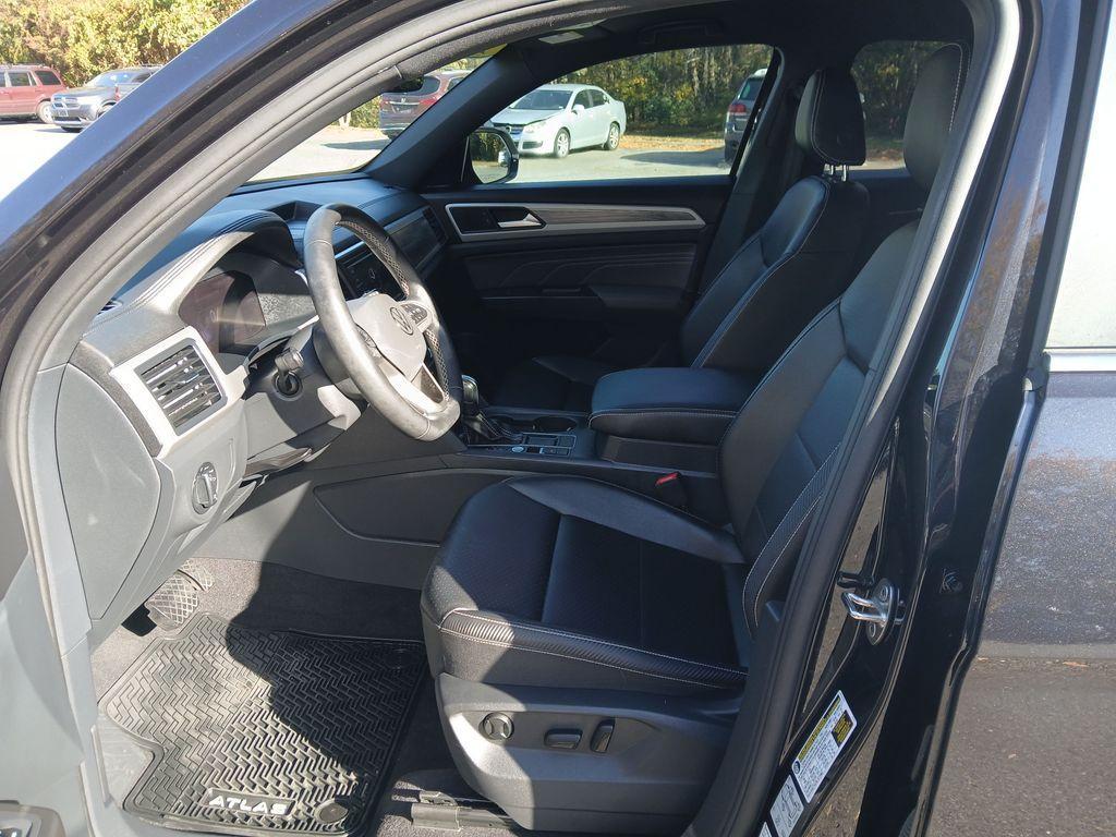 used 2022 Volkswagen Atlas Cross Sport car, priced at $22,905