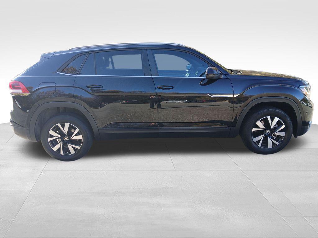 used 2022 Volkswagen Atlas Cross Sport car, priced at $22,905